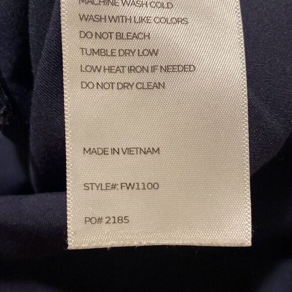 Figs scrub top size medium  - Picture 5 of 5